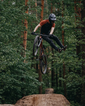 kurzarmtrikot ROOST schwartz