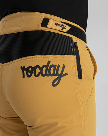 Shorts ROC LITE sandfarben