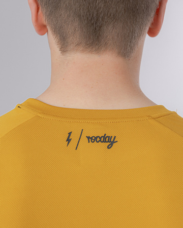 Langarmtrikot PODIUM gelb